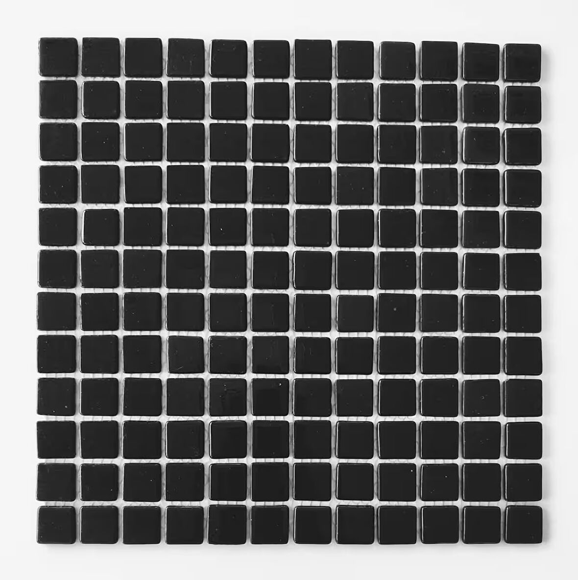 Mutfak tezgah arası, Havuz, Banyo, Sauna, Spa, iç , dış, zemin, duvar, kaplama ve dekorasyon uygulamalarında tüm yüzeyler için, 25x25mm. Siyah, 31.5x31.5cm. Fileli Cam Mozaik.