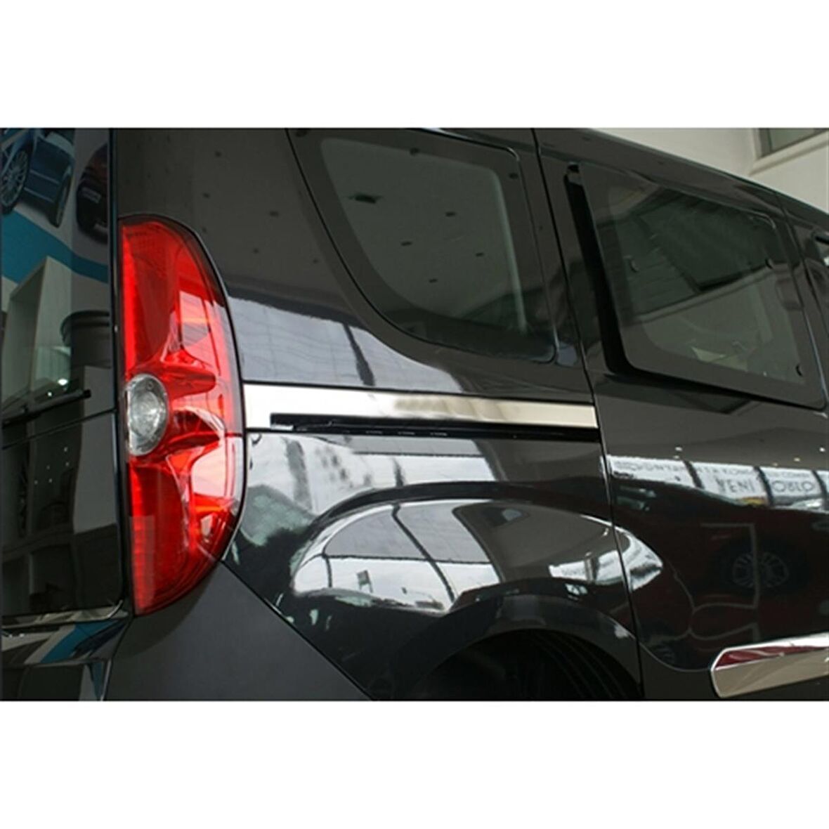 Markadan Fiat Doblo Krom Sürgülü Kapı Çıtası 2010 Sonrası 2 Parça Paslanmaz Çelik