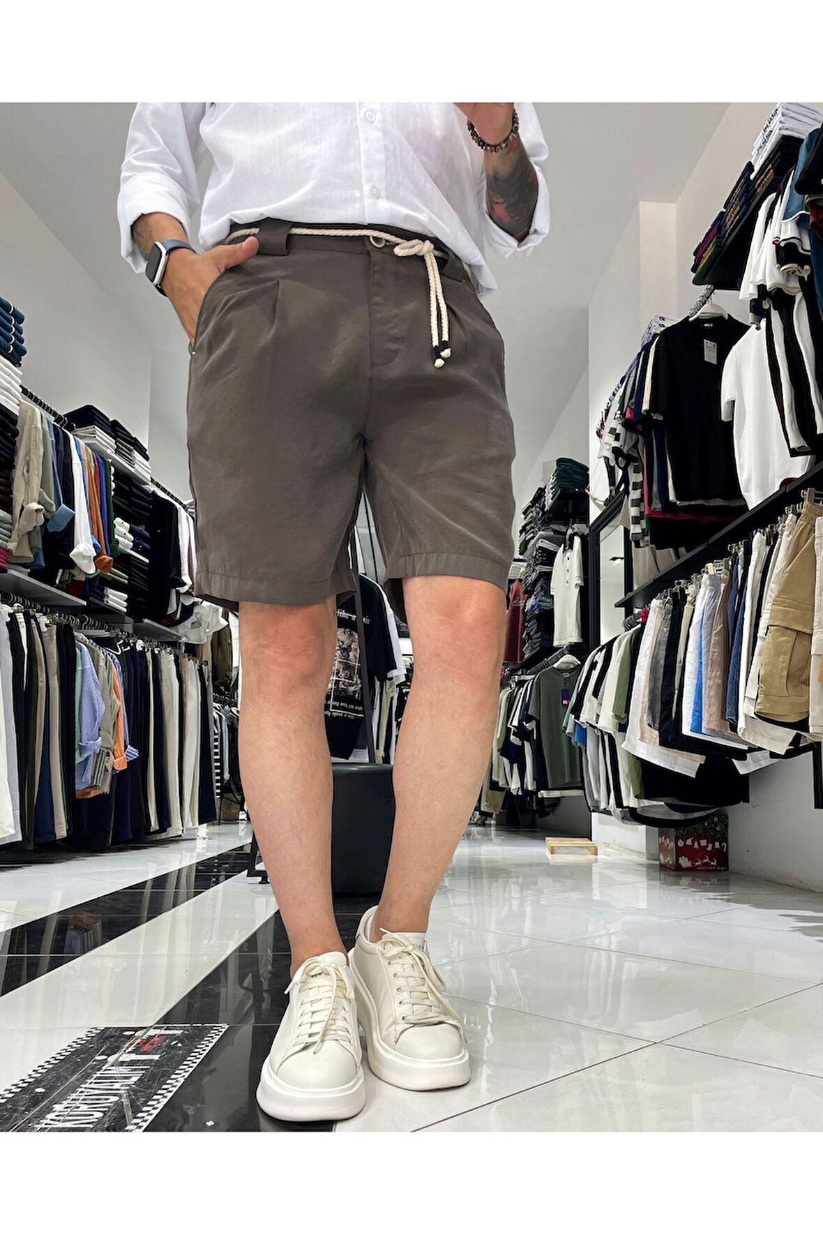 Modal Kemer Detaylı Erkek Şort