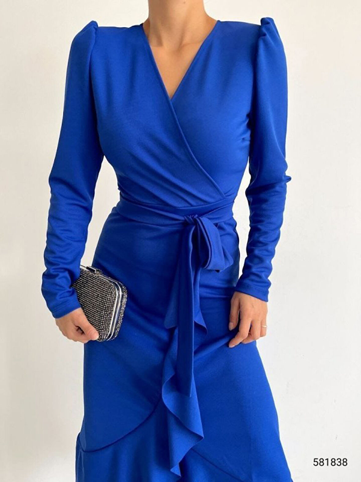 Moda Kumsal Krep Kumaş Midi Boy Kuşaklı Uzunkol Elbise