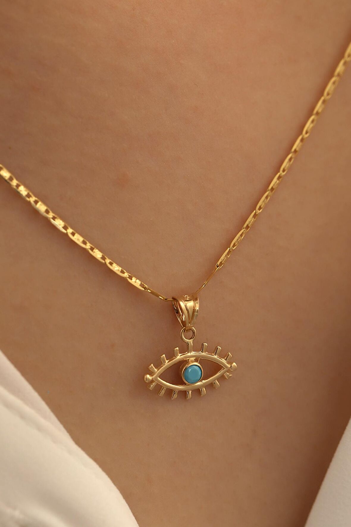 14 Ayar Altın Kirpikli Gözlü Valentino Zincir Kolye