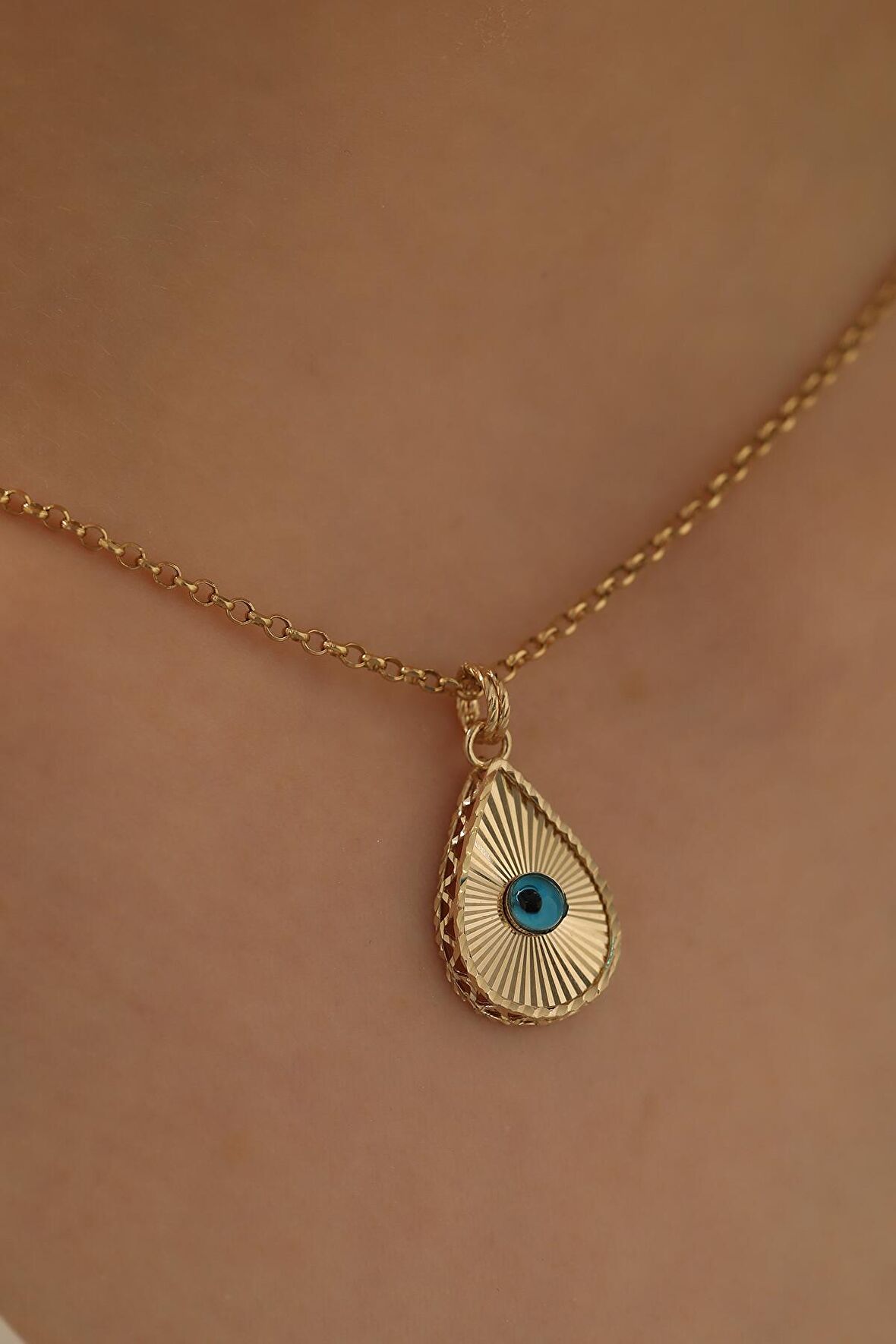 14 Ayar Altın Işıltılı Damla Göz Doç Zincir Kolye