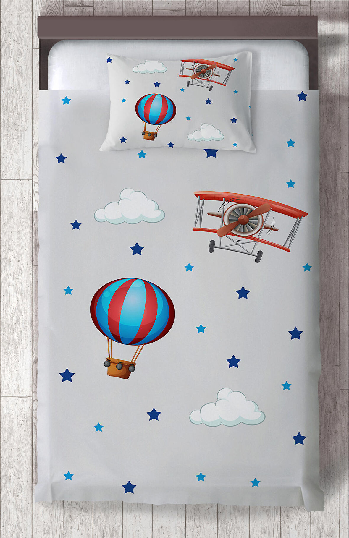 MEKTA HOME BEBEK VE ÇOCUK ODASI Uçak ve Uçan Balon Desenli Yatak Örtüsü