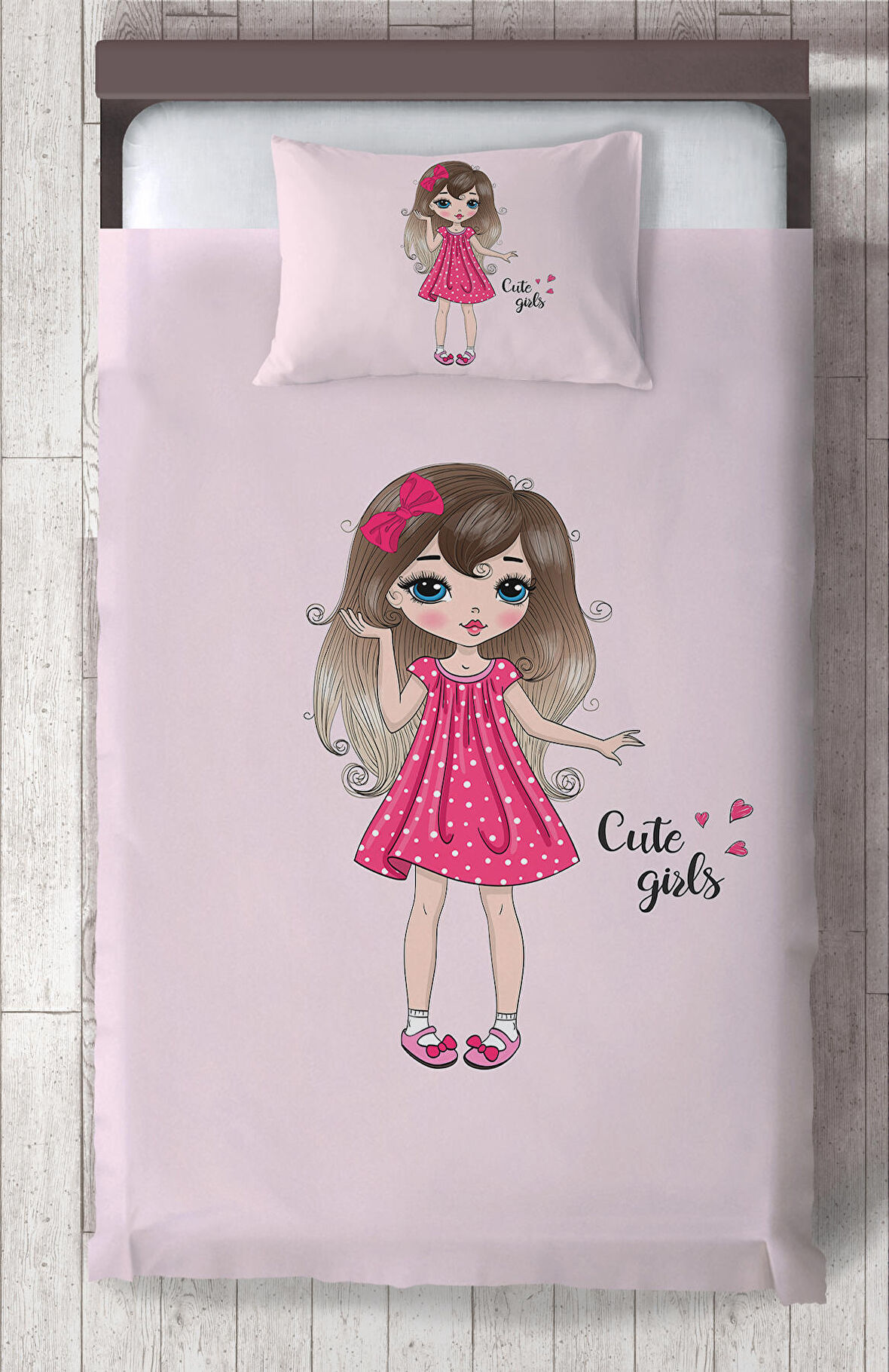 MEKTA HOME BEBEK VE ÇOCUK ODASI Pembe Kalp Desenli Yatak Örtüsü