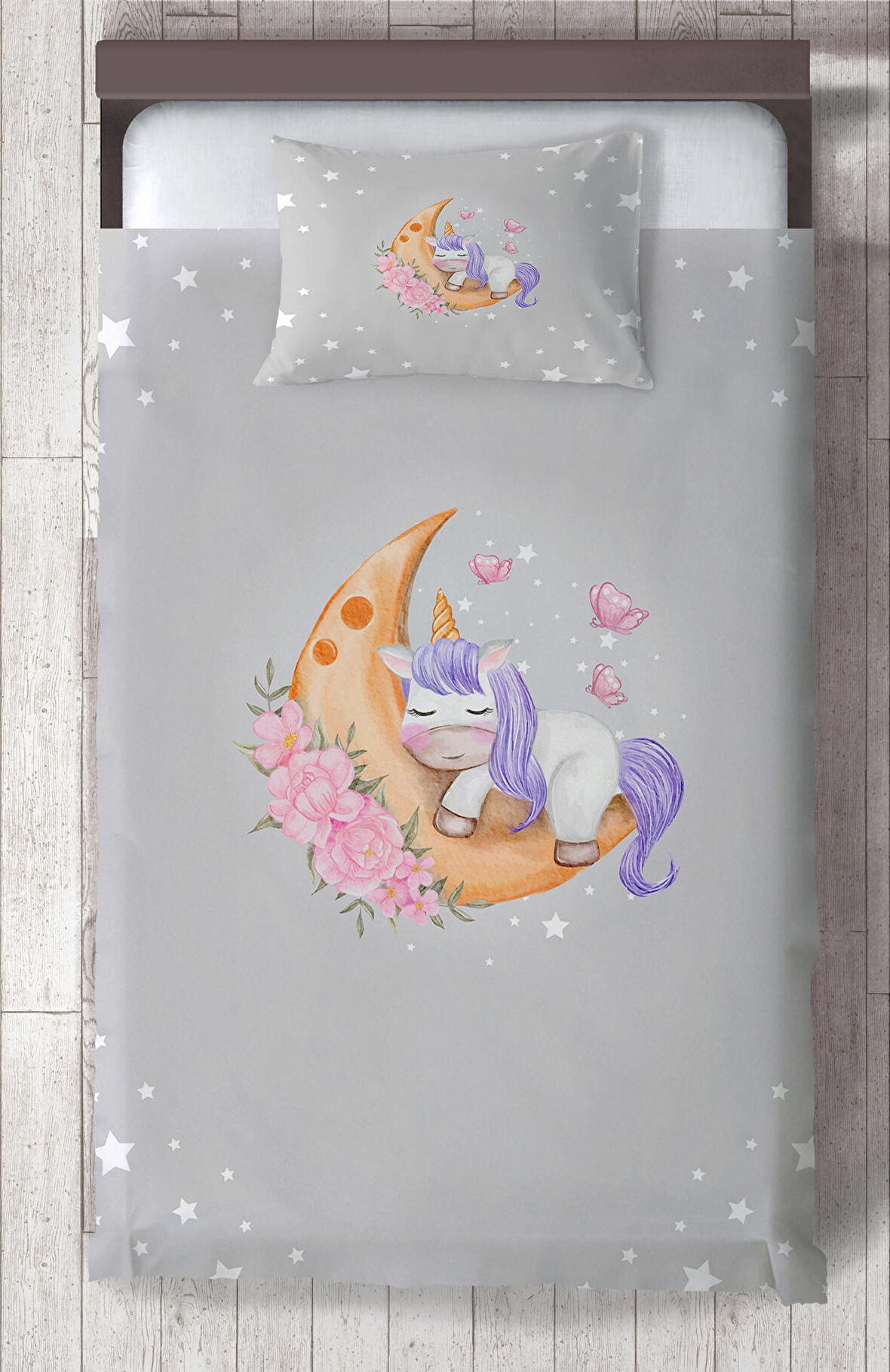 MEKTA HOME BEBEK VE ÇOCUK ODASI Aya Sarılan Unicorn Desenli Gri Yatak Örtüsü