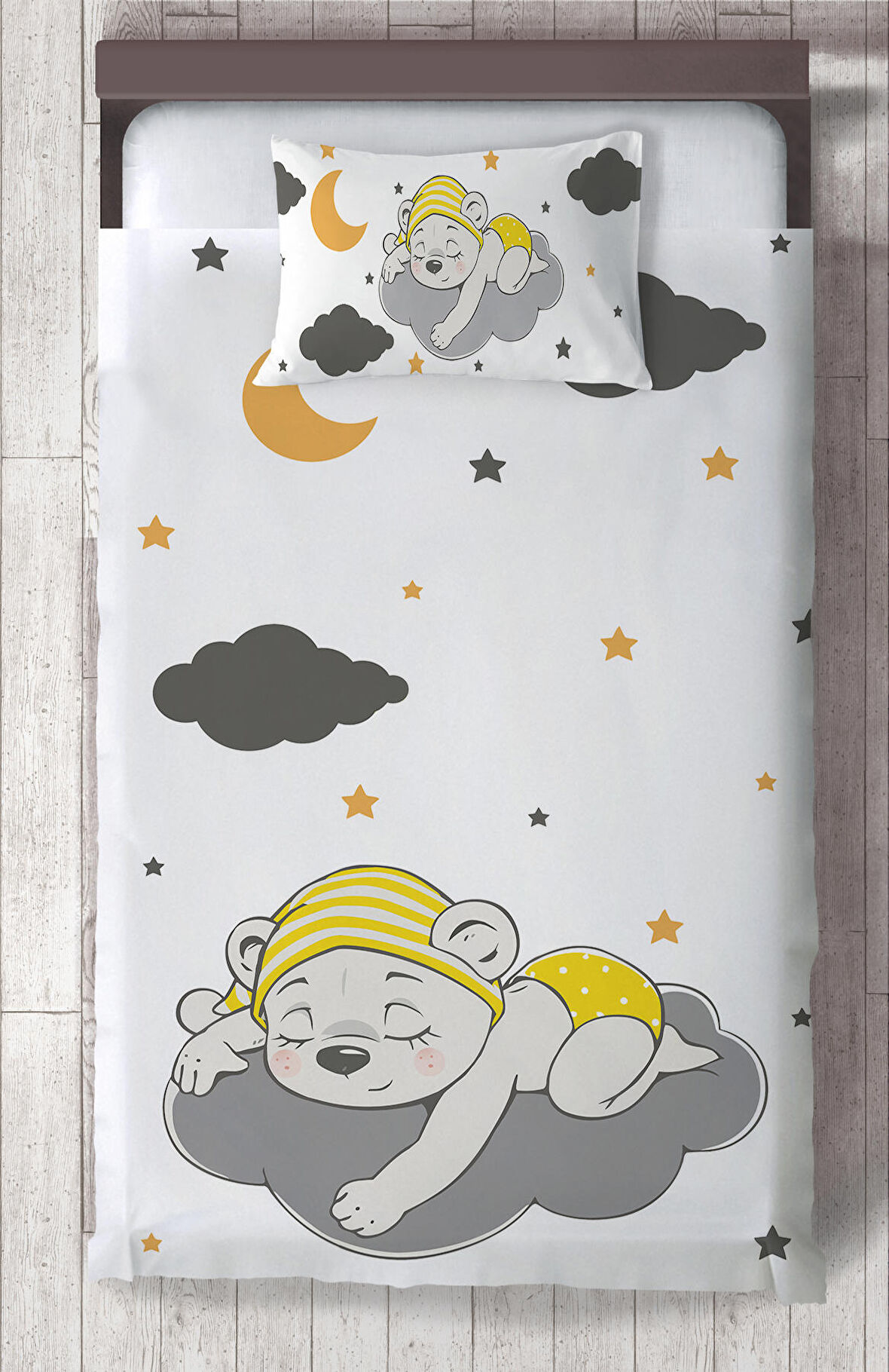 MEKTA HOME BEBEK VE ÇOCUK ODASI Sevimli Uyuyan Ayı Desenli Yatak Örtüsü