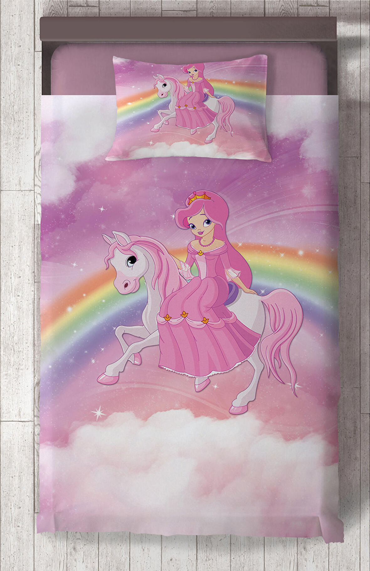 MEKTA HOME BEBEK VE ÇOCUK ODASI Gökuşağı ve Unicorn Desenli Yatak Örtüsü