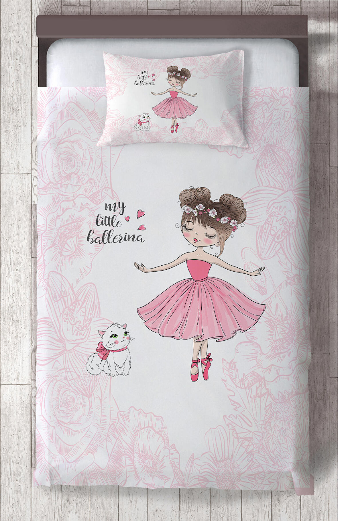 MEKTA HOME BEBEK VE ÇOCUK ODASI Balerin Kız ve Kedi Desenli Motifli Yatak Örtüsü