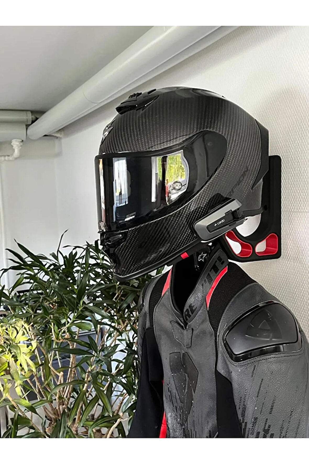 Just3dprintings Motosiklet Kask ve Mont Askılığı | Duvara Monte Kask Tutucu | Anahtarlık Bölmeli