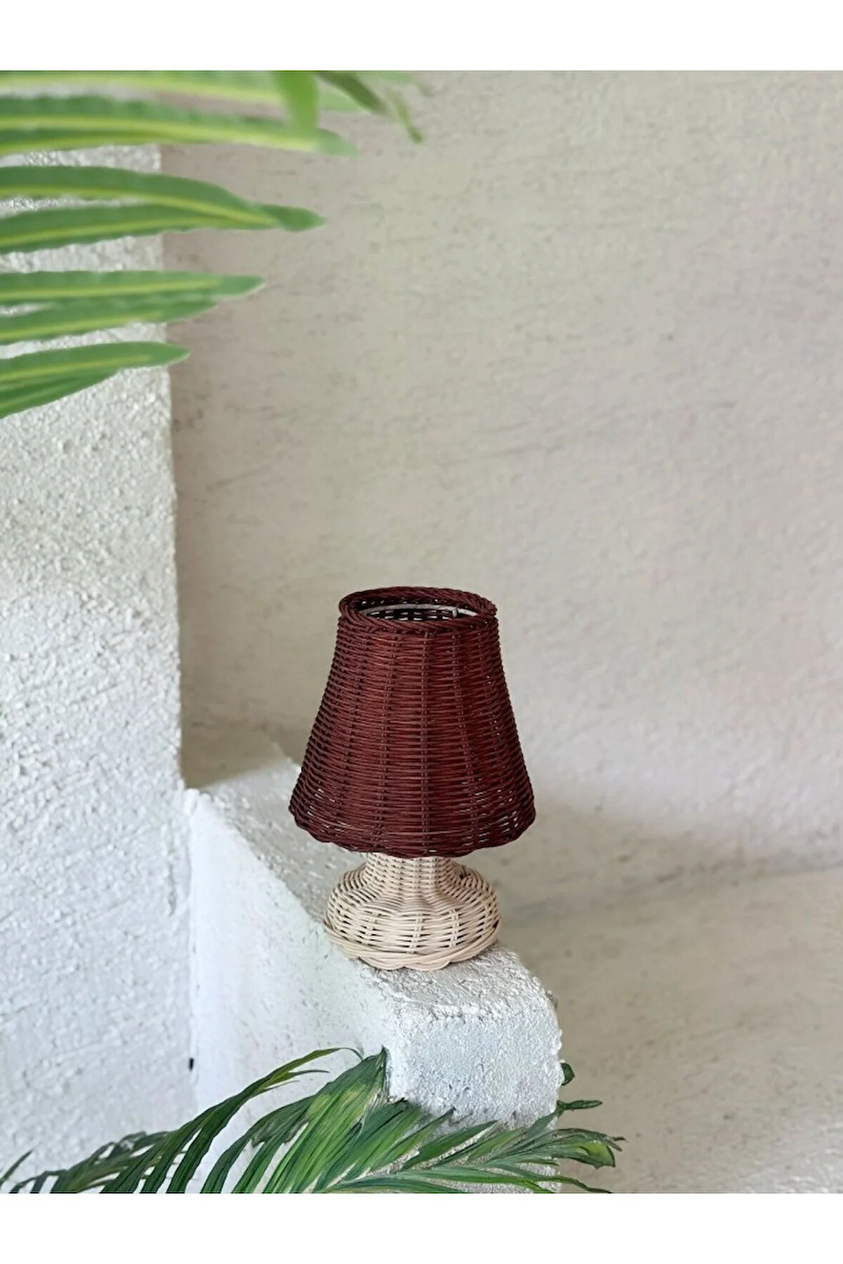Kahverengi Rattan & Bambu Masa Üstü Kablosuz Pilli Abajur Alt- Üst Rattan Masa Lambası