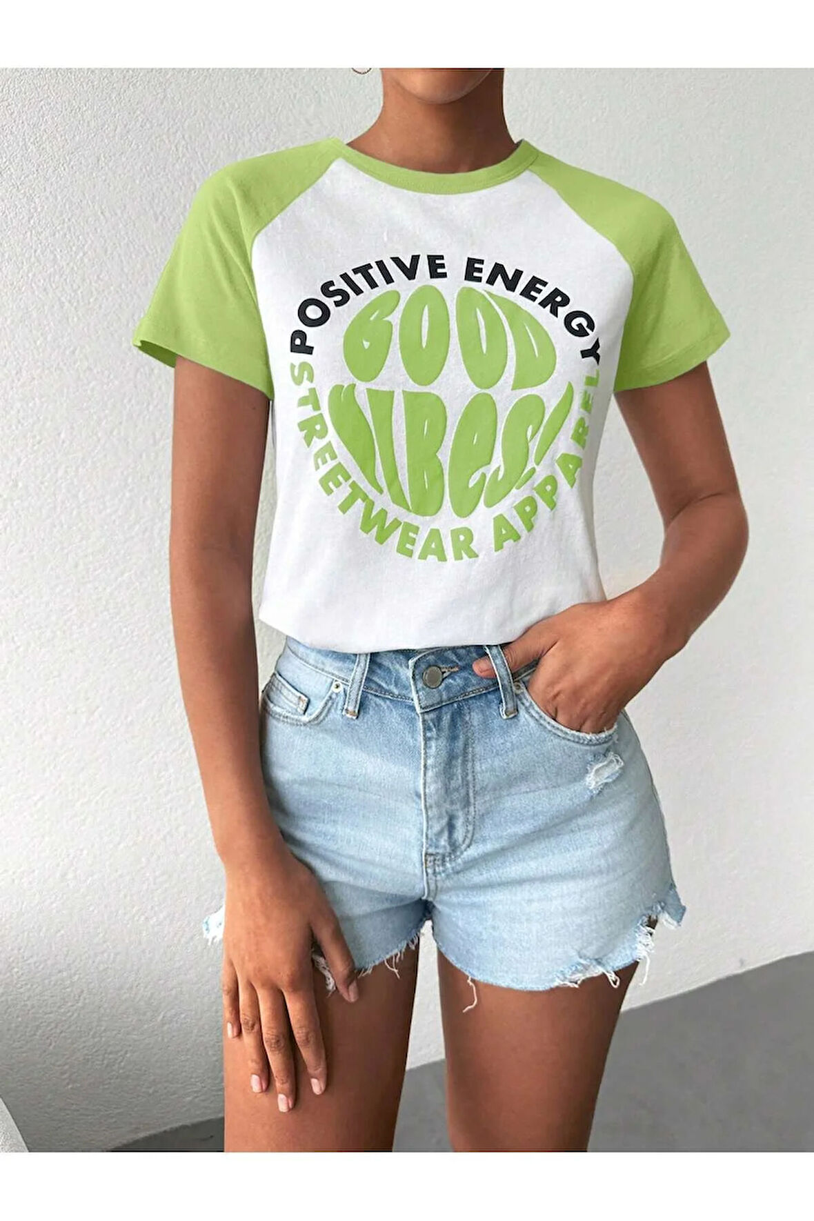 Kadın Kısa Kol Puf Print Slogan Baskılı Neon Yeşil Renk Tişört