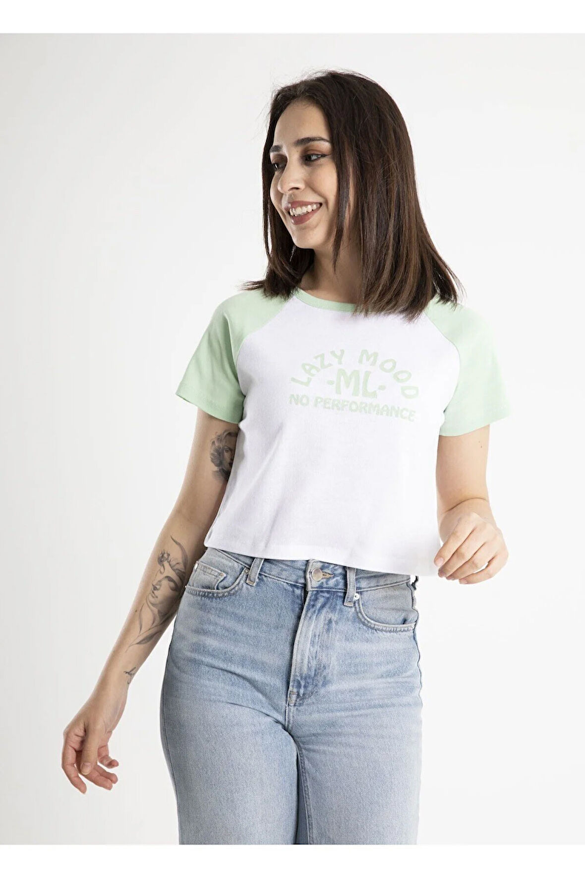 Kadın Crop Baskılı Bisiklet Yaka Tişört