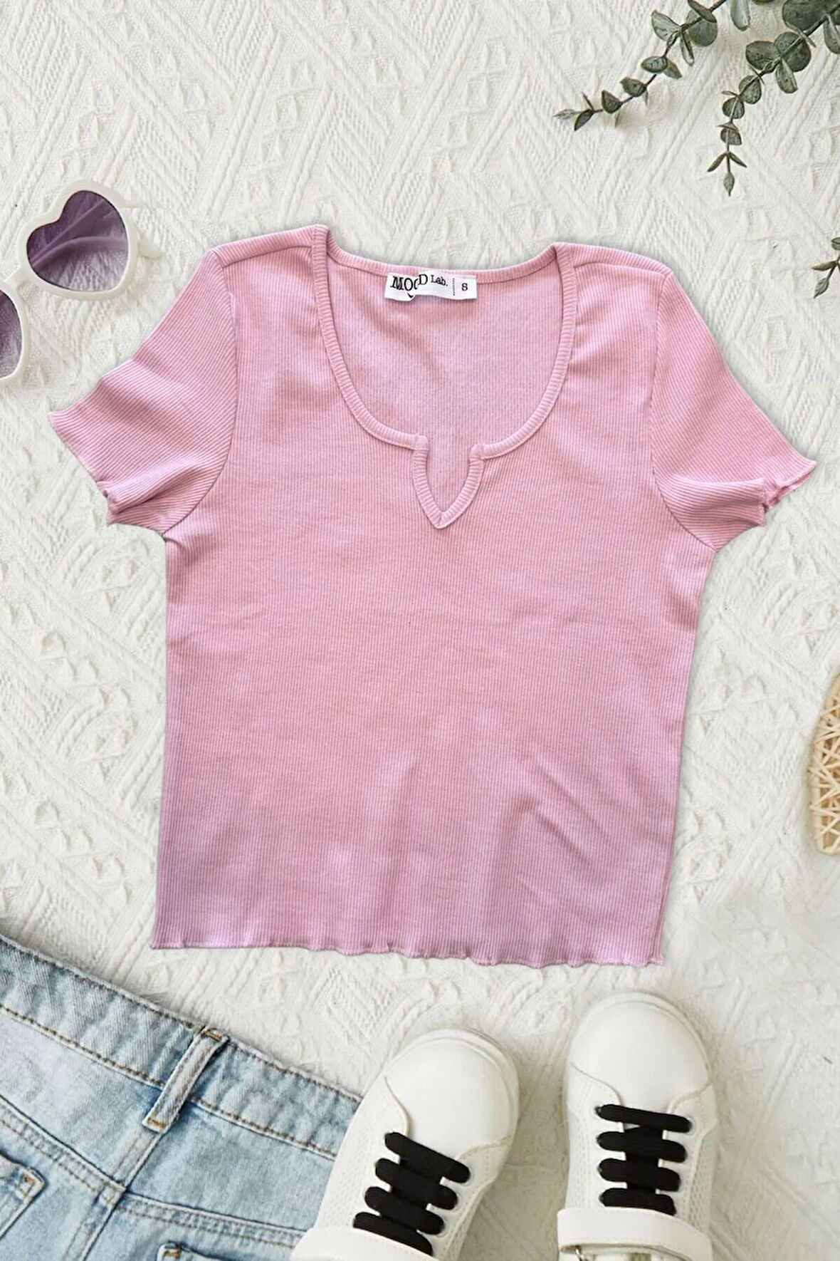 Kaşkorse Crop Slim Fit V Yaka Detaylı Pembe Tişört Badi