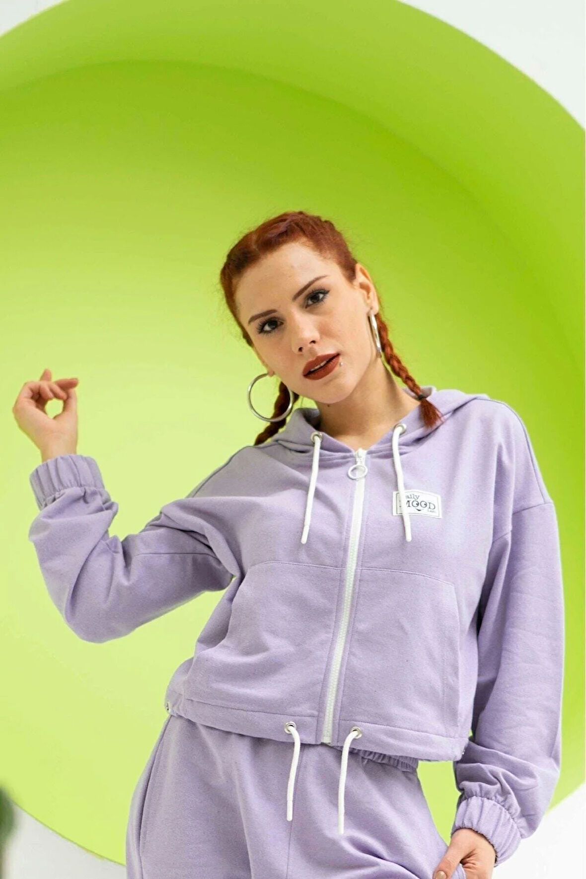 Kadın Kapşonlu Fermuarlı Crop Sweatshırt