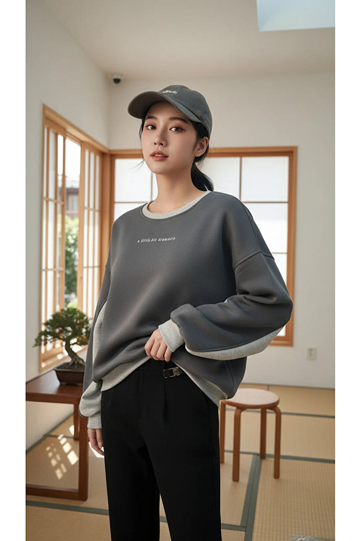 Kadın Rahat Kesim İçi Şardonlu Oversize Slogan Baskılı Sweatshirt