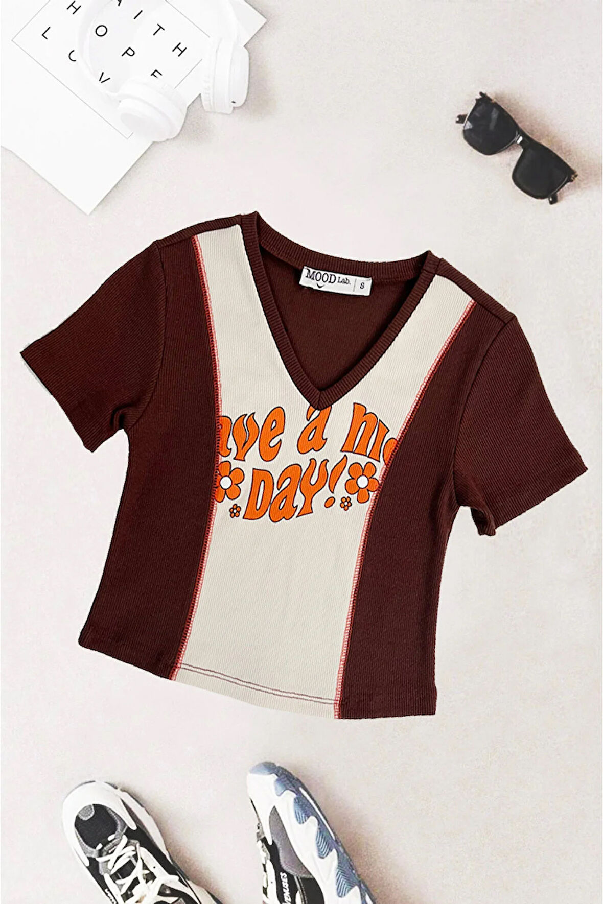 Crop Slogan Baskılı Parçalı Kaşkorse Karyoka Detaylı Tişört