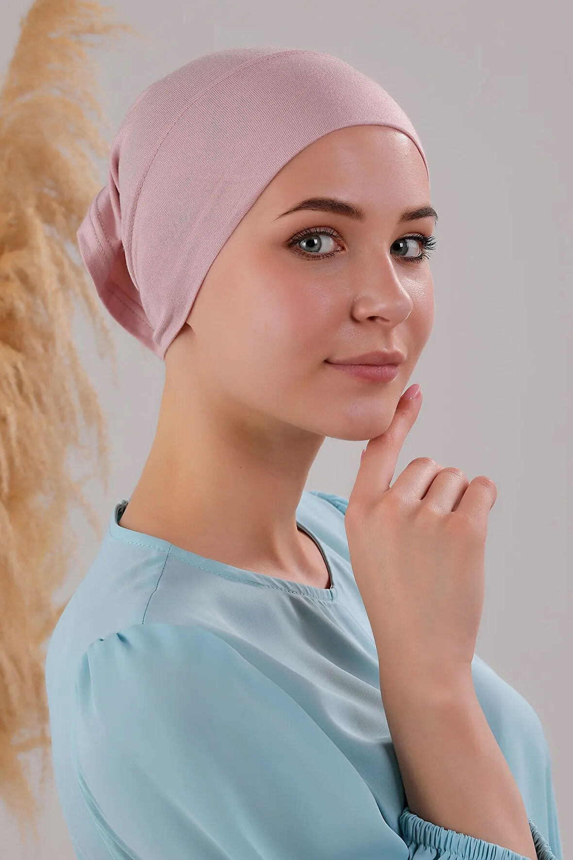 Tesettür Hazır Pratik Geçme Boru Bone Pudra