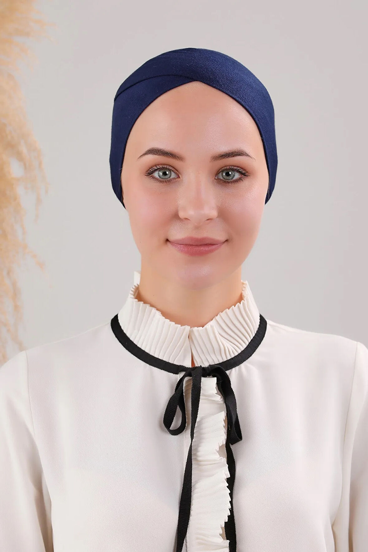 Bağlamalı Dikişsiz Çapraz Bone Lacivert