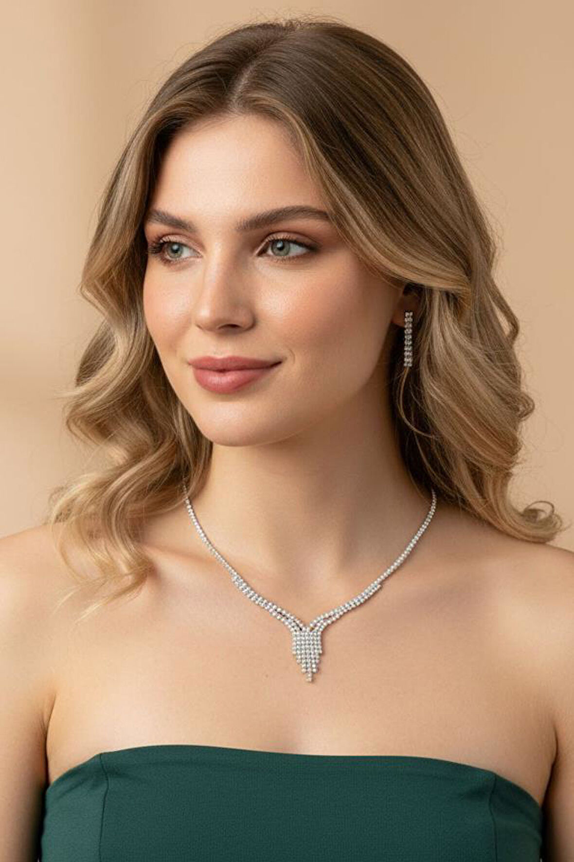 Accessories Kolye ve Küpe Düğün, Kına, Nişan Gelin Taşlı 2'li Takı Seti