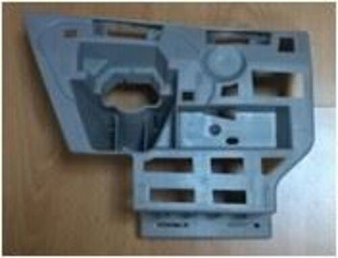 Monreal 72437 Ön Tampon Braketi Sağ Octavia 13-16 5E0807056
