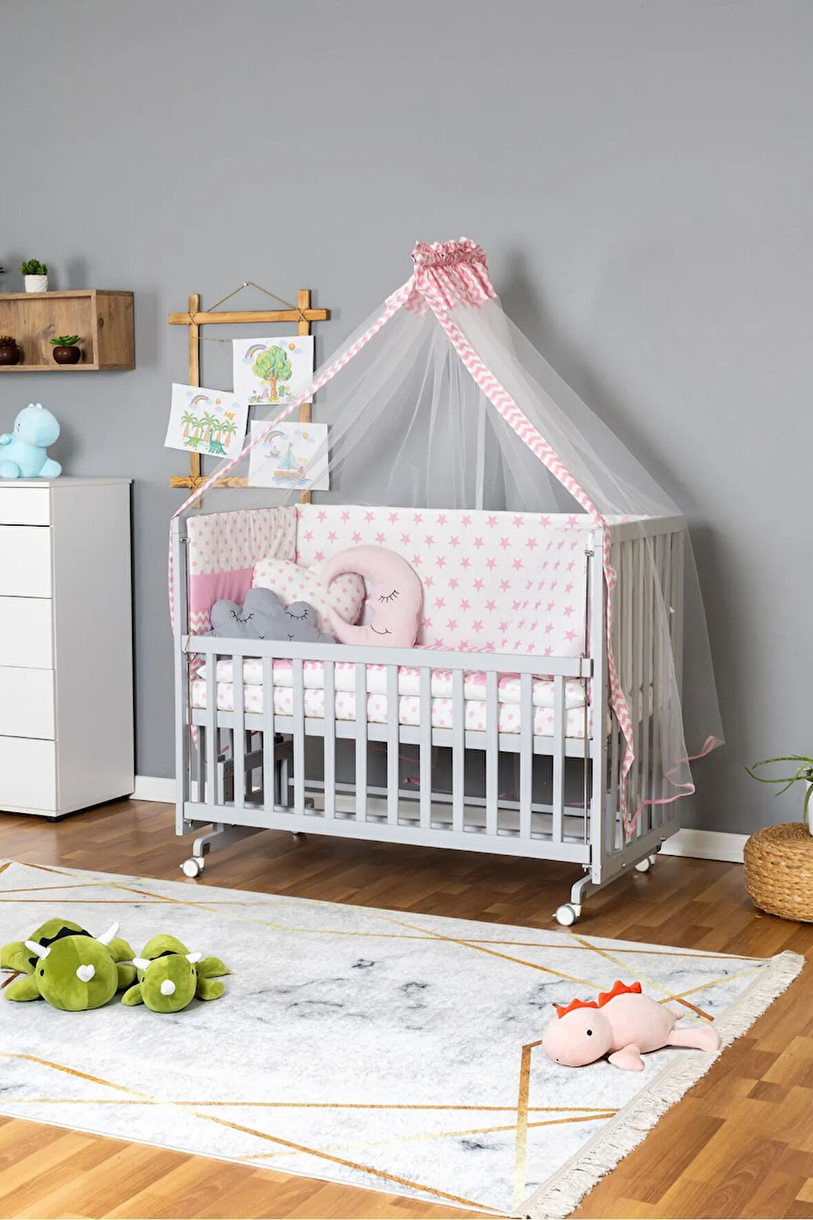 Ahşap Beşik Anne Yanı Beşik Gri 70x130 - Pembe Yıldız 3 Yastıklı Uyku Seti+Yataklı+Tekerlekli