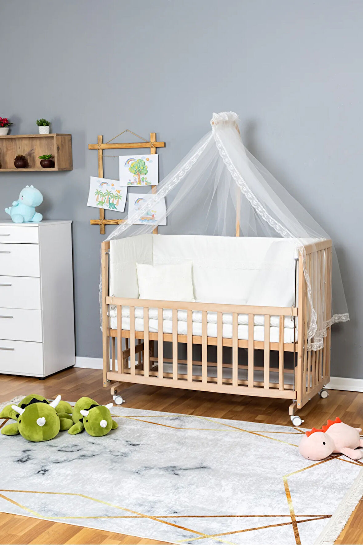 Ahşap Beşik Anne Yanı Beşik Organik 70x130 - Krem Güpür Uyku Seti + Yataklı + Tekerlekli