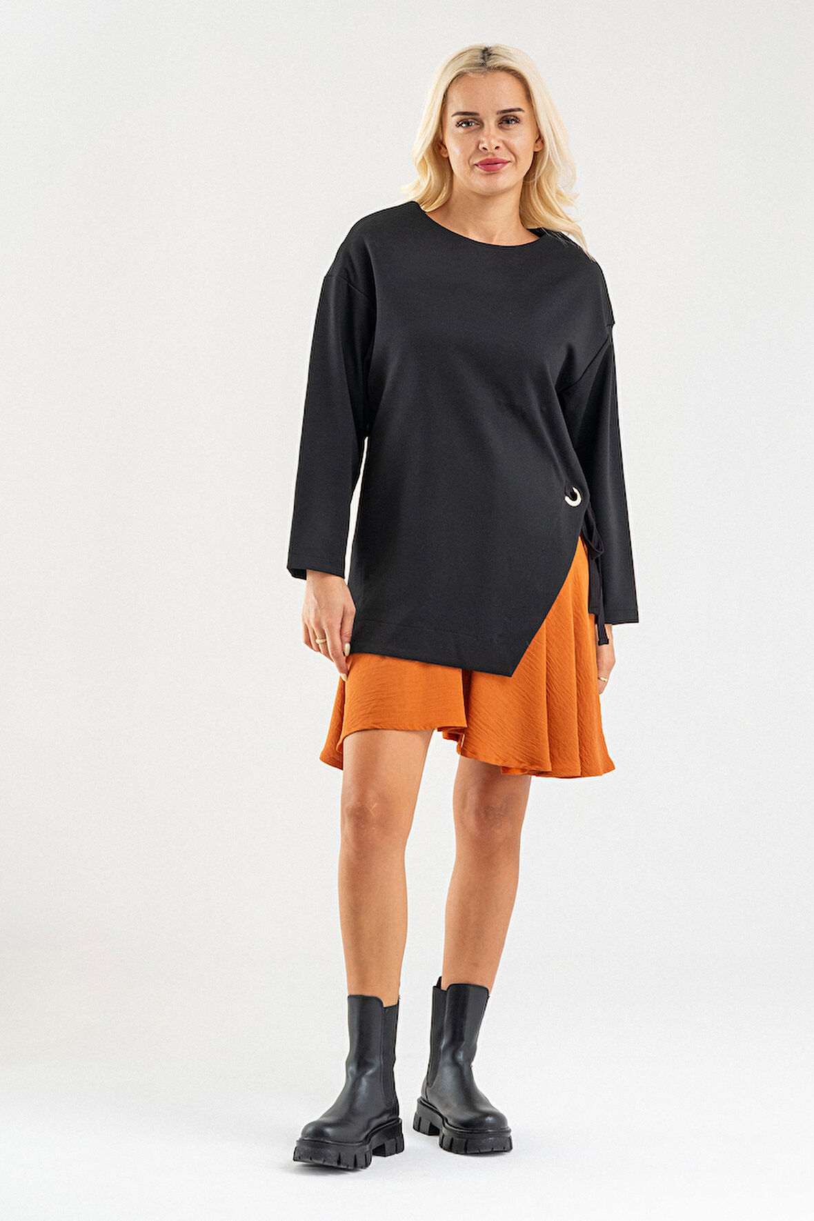 Bold&Young Kadın Aerobin Kumaş Kuş Gözü Detaylı Çelik Kumaş Elbise