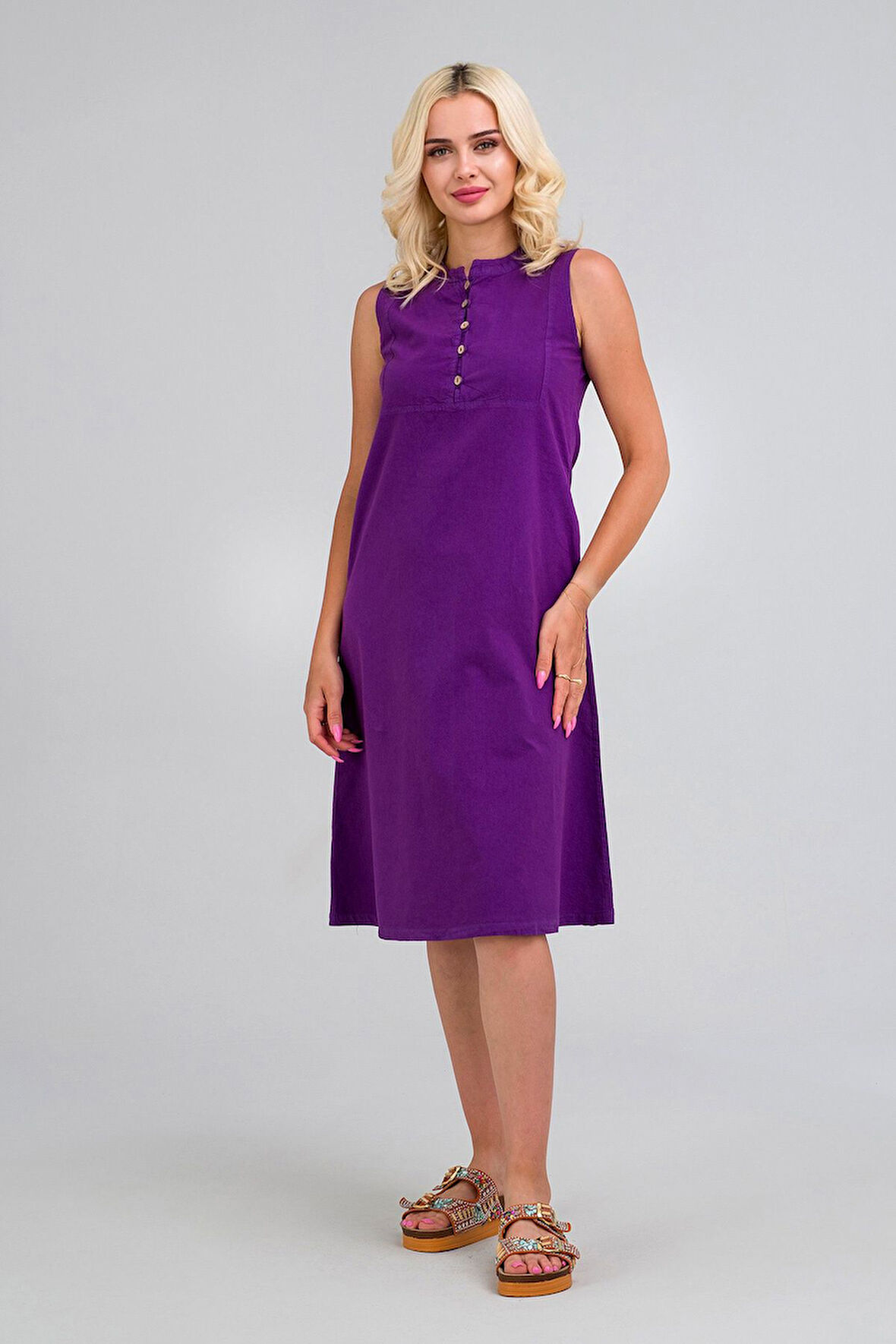 Bold & Young Kadın Pamuk Kumaş  Yarım Pat Brit  Düğmeli Kolsuz Hakim Yaka Cepli İnce  Elbise