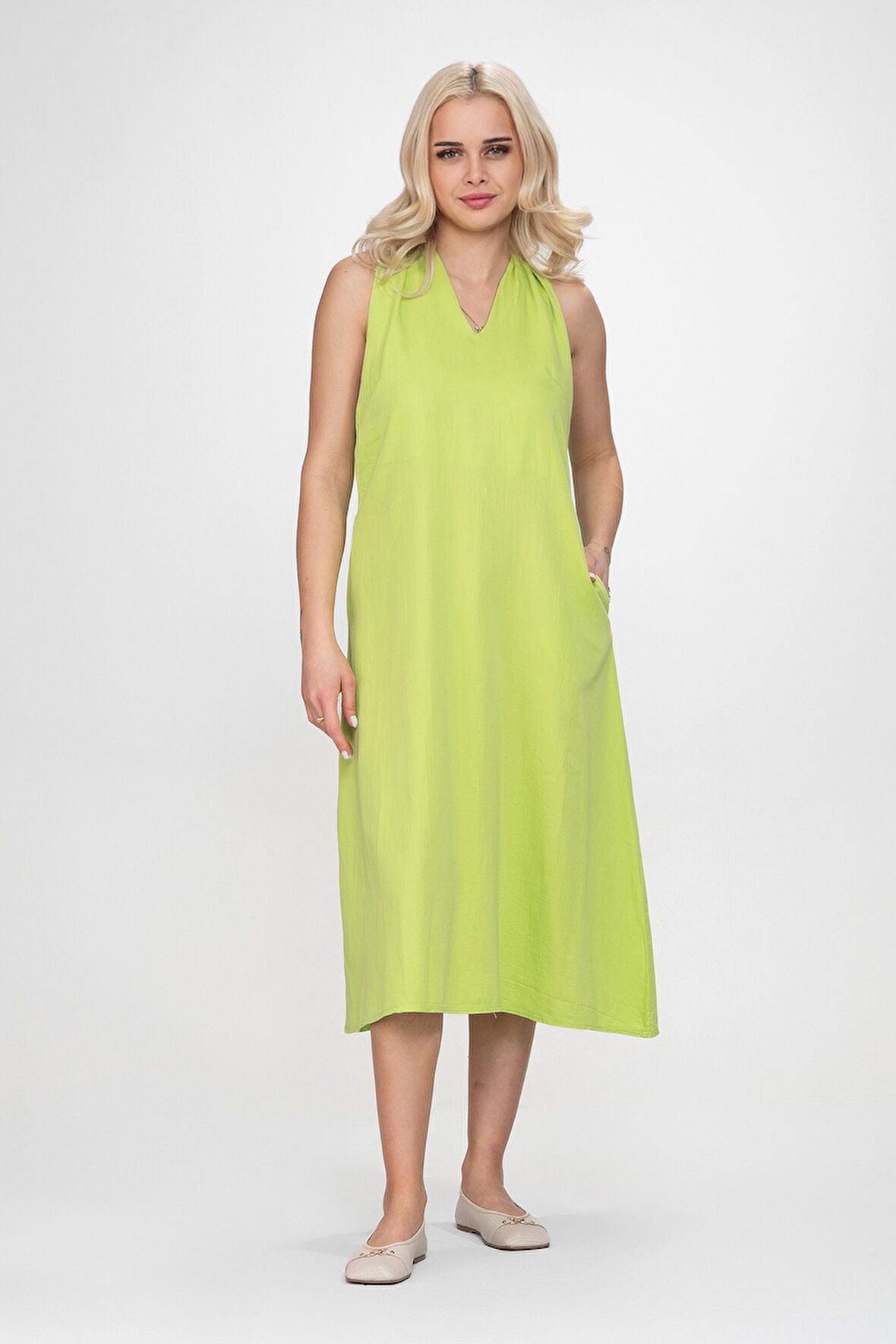 Bold & Young Kadın V Yakalı Cepli Pamuklu  Kumaş Elbise