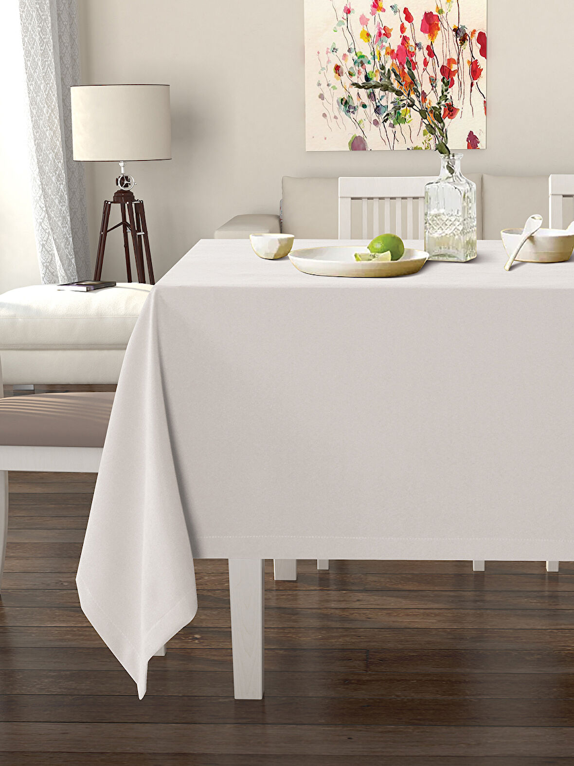 Pastel Ekru Renk Masa Örtüsü Kadife Dokulu Leke Tutmaz