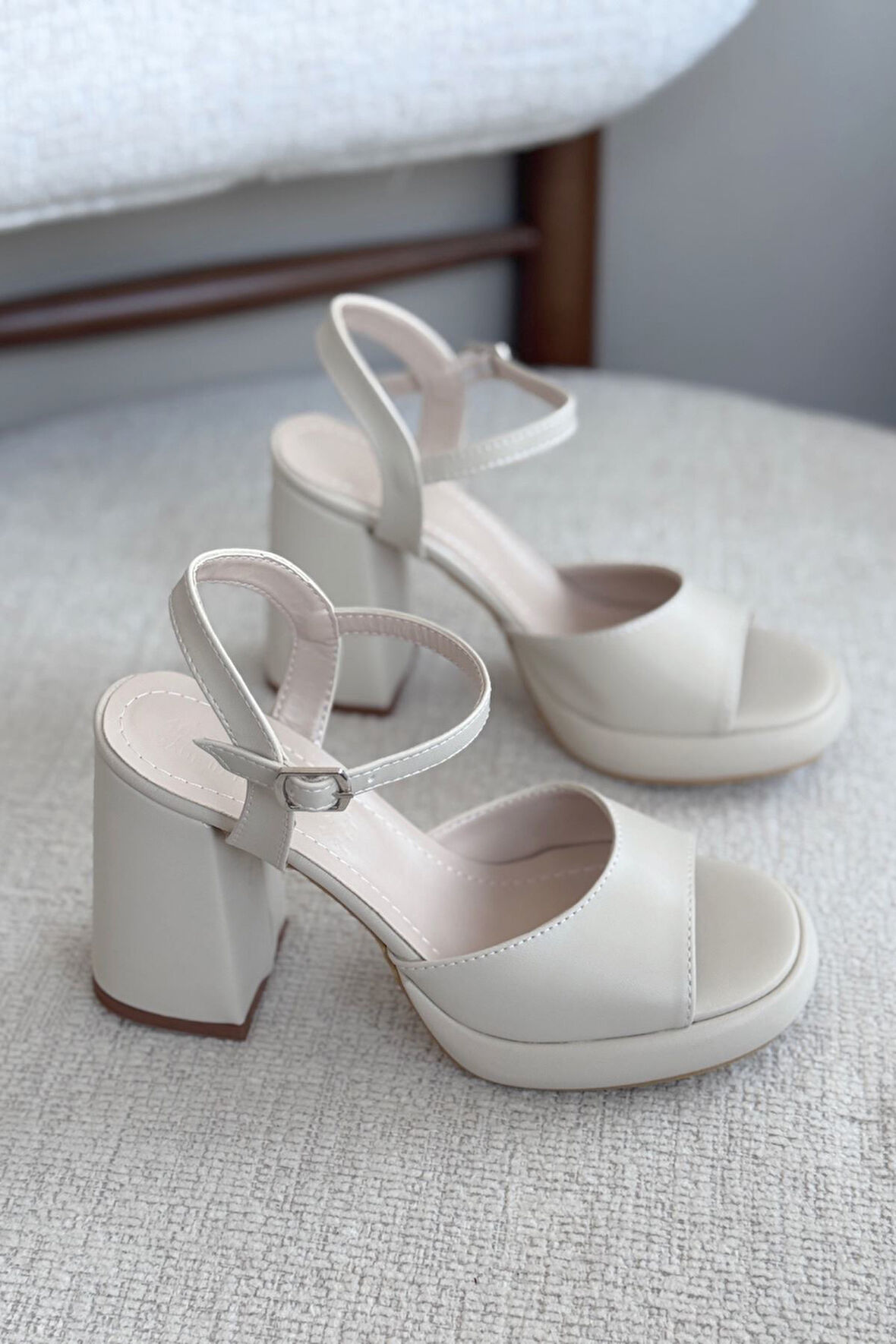 Kadın Andre Platformlu Topuklu Ayakkabı - Ten Deri