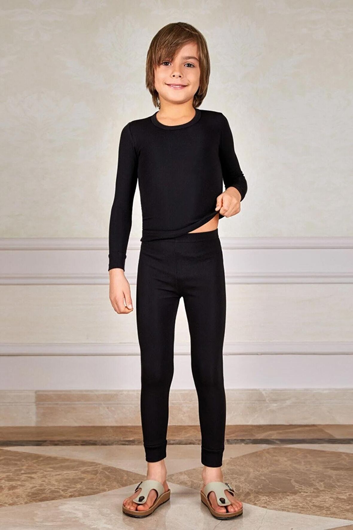 Erkek Çocuk Siyah Termal Uzun Kollu Takım Elf568ber847848ccm