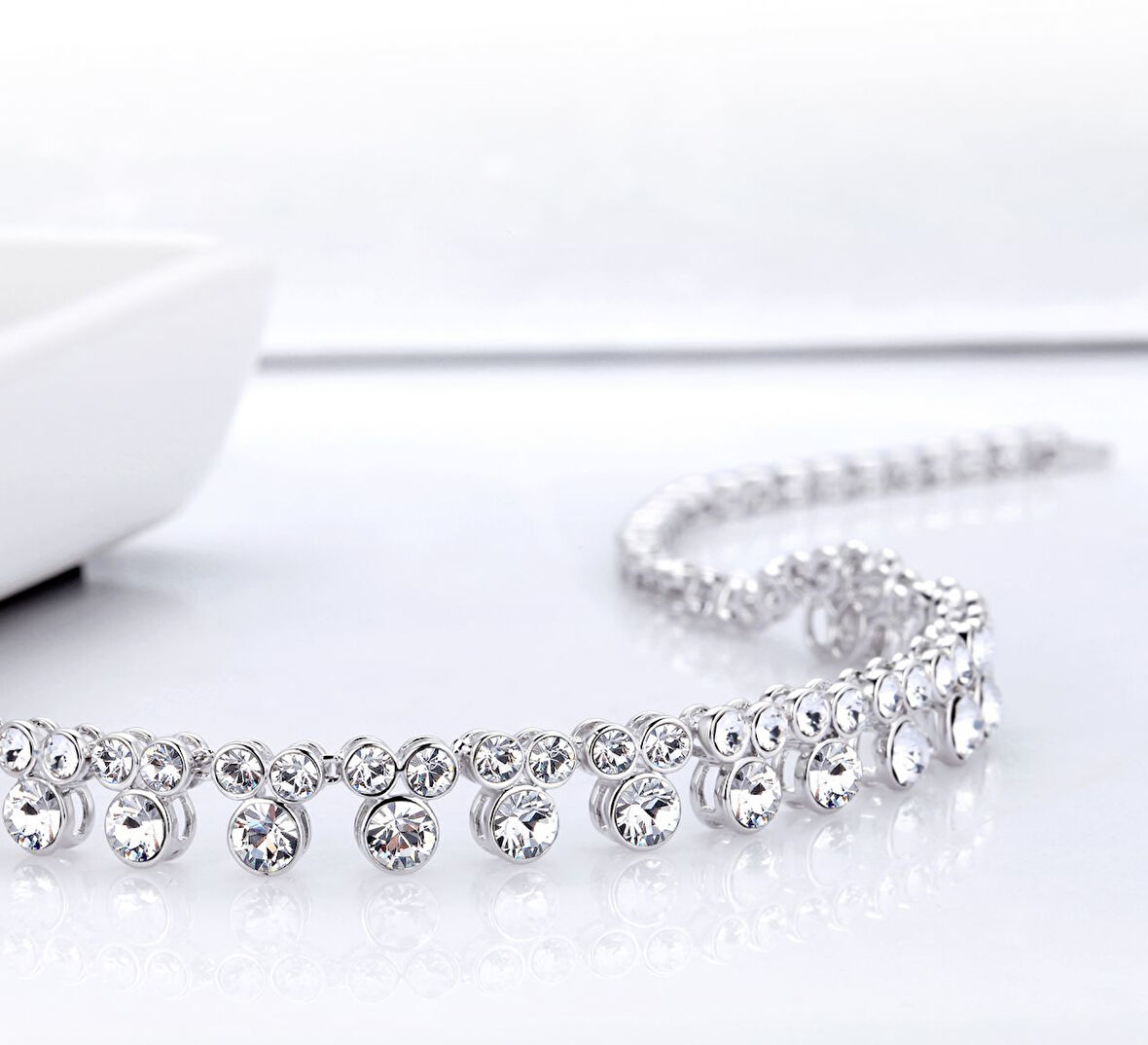 Monemel Swarovski Taşlı Su Yolu Kolye (Altın Kaplama)