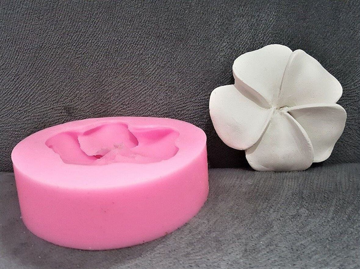 Frangipani Plumeria Çiçeği 7,8cm Çiçek Silikon Kalıp K-705, Taş Tozu Sabun Alçı Mum Kalıbı