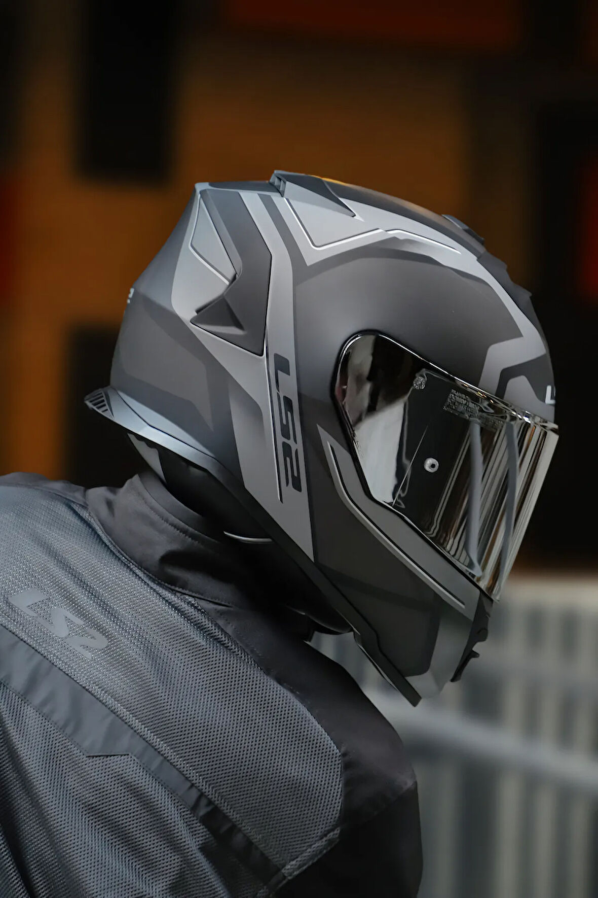 STORM 2 FASTER MAT TITANIUM KASK