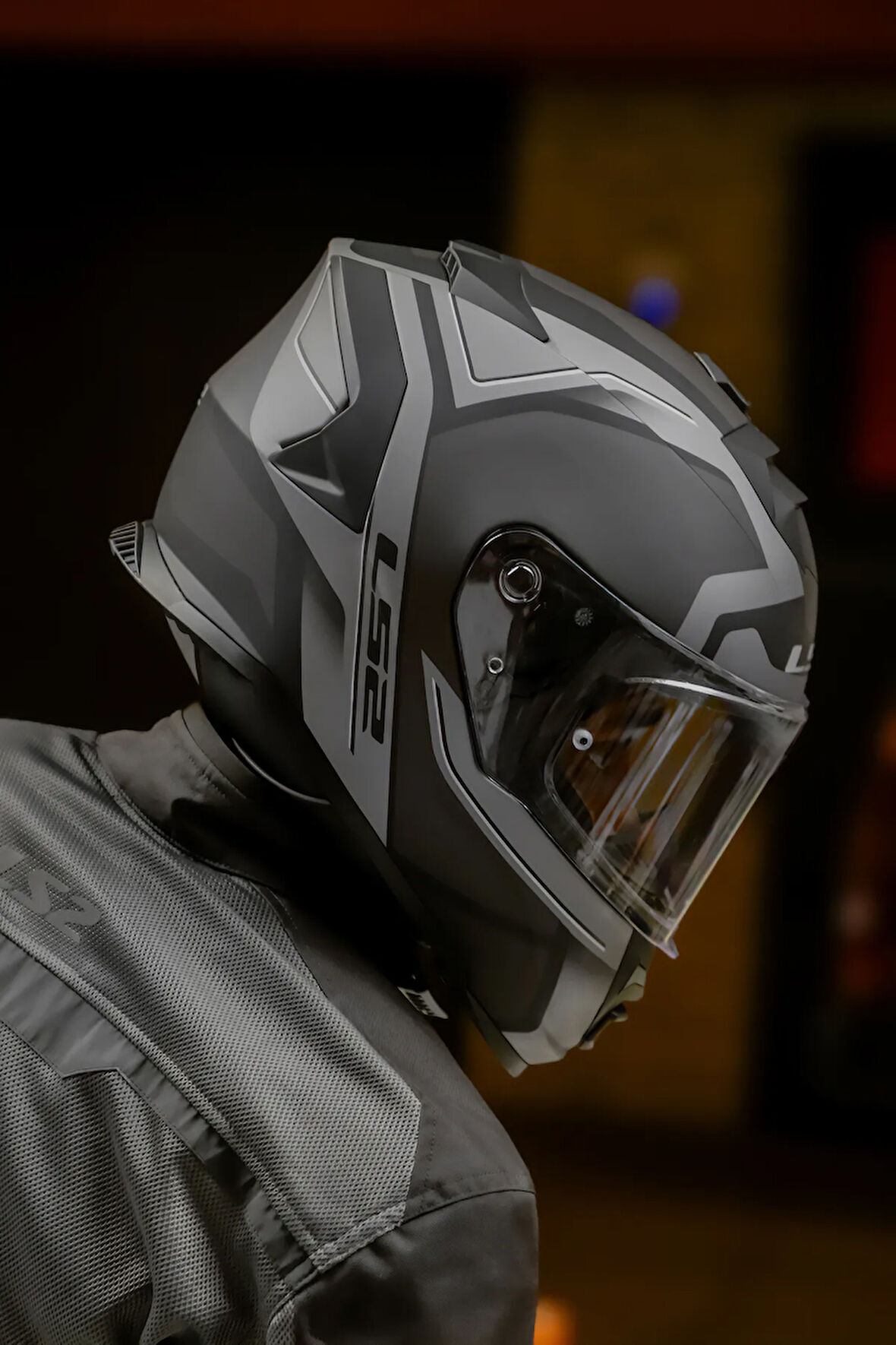 STORM 2 FASTER MAT TITANIUM KASK