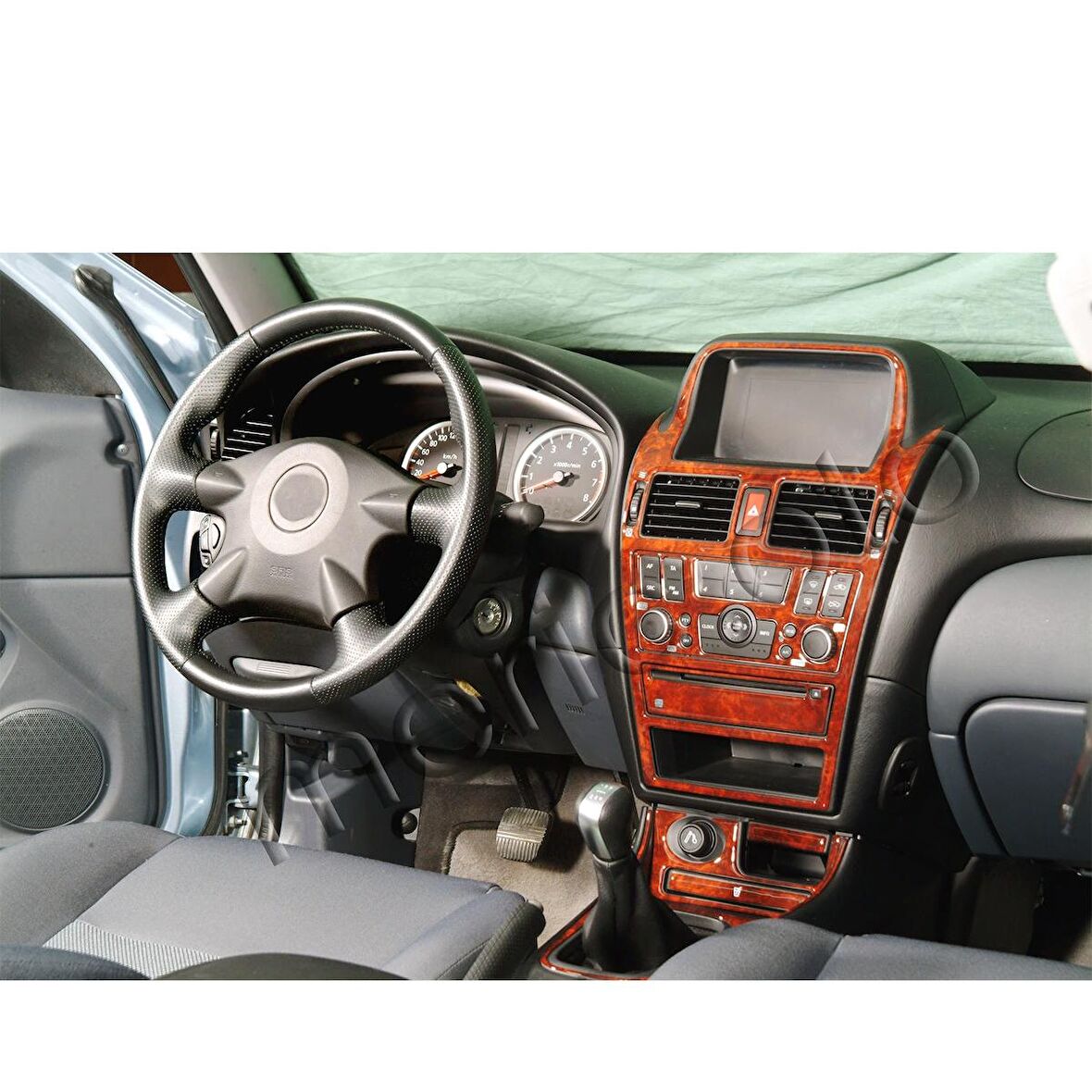 Meriç® Nissan Almera Ön Torpido Kaplama 15 Parça 2003-2008