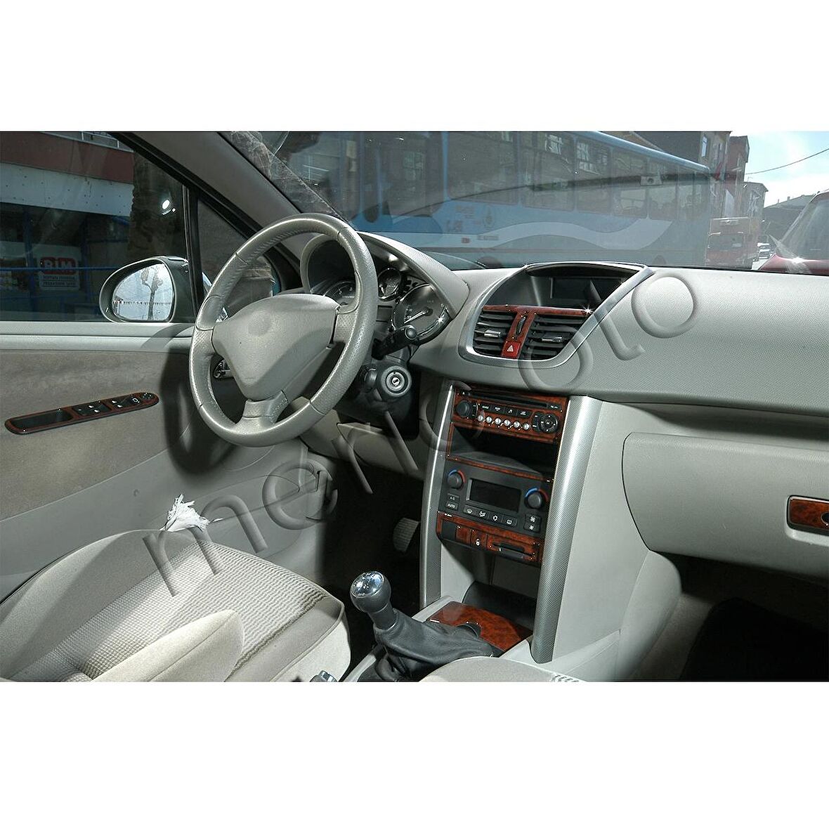 Meriç® Peugeot 207 Ön Torpido Kaplama 17 Parça 2007-›