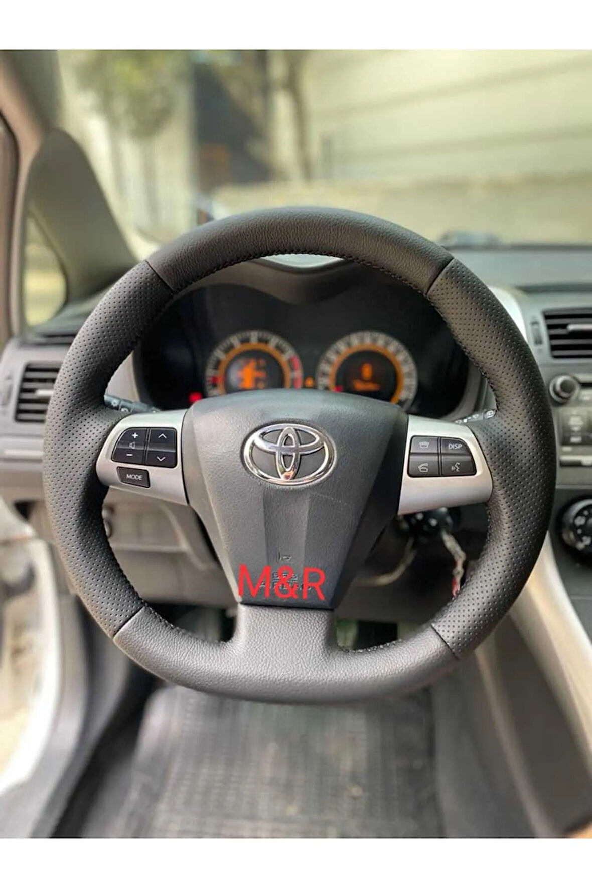 TOYOTA AURİS COROLLA  KAPLAMA DERİ DİREKSİYON KILIFI