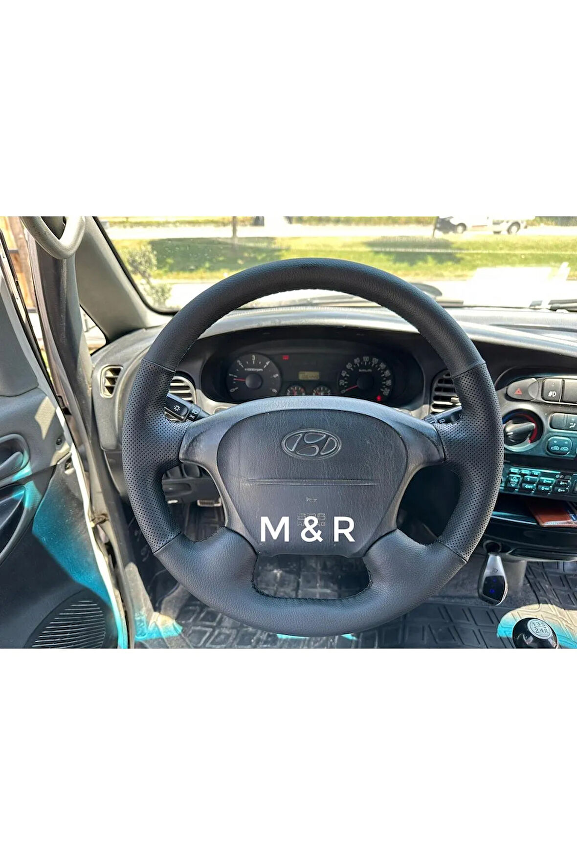 HYUNDAİ STRAREX 2005 MODEL  DERİ DİREKSİYON KAPLAMA