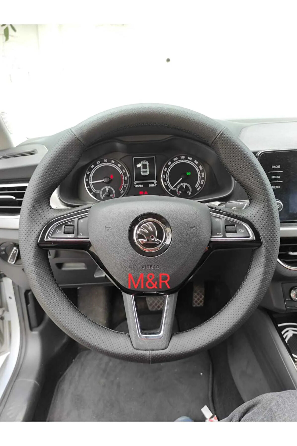 SKODA OCTAVİA FABİA   KAPLAMA DERİ DİREKSİYON KILIFI