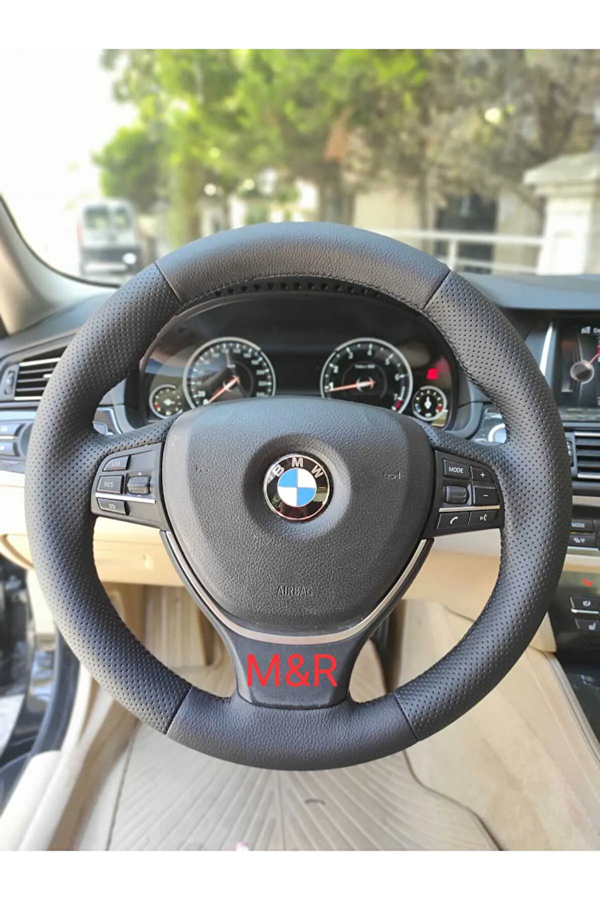 BMW F10  KAPLAMA DERİ DİREKSİYON KILIFI