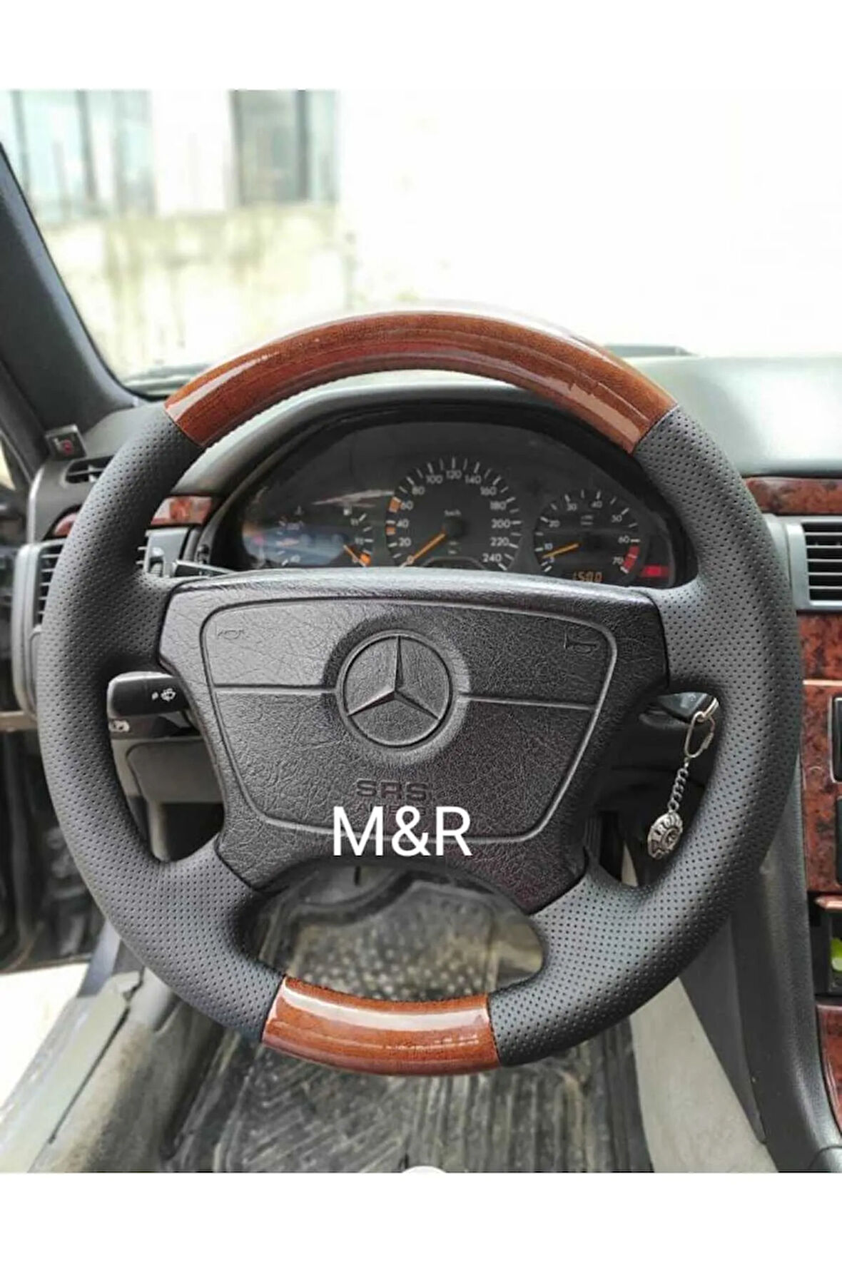 Mercedes E200 1997-1999 Model Kaplama Deri Direksiyon Kılıfı