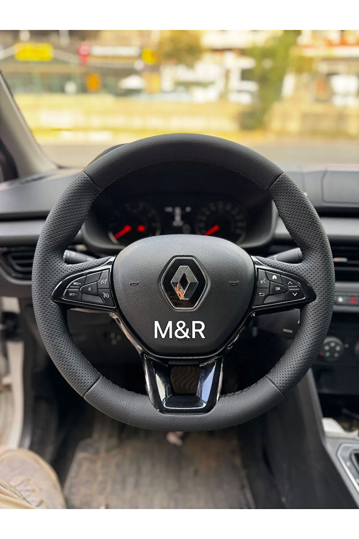 RENAULT TAİLANT KAPLAMA DERİ DİREKSİYON KILIFI