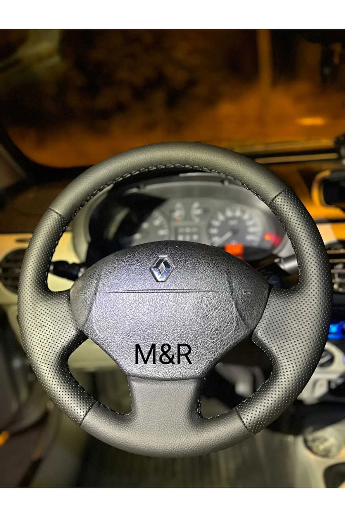 RENAULT KANGO KAPLAMA DERİ DİREKSİYON KILIFI