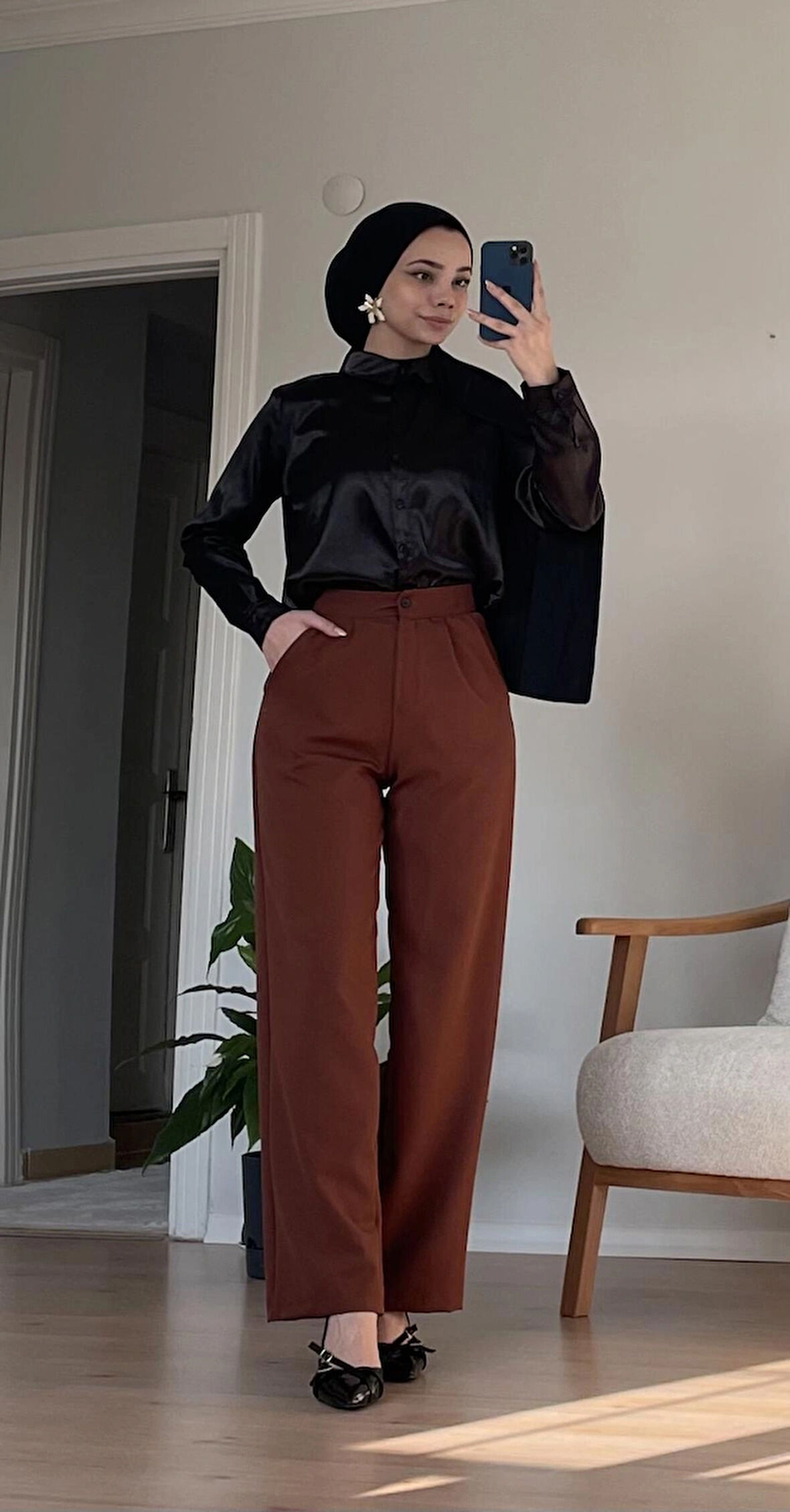 Kadın Pile Detaylı Yüksek Bel Kahverengi Kumaş Pantolon