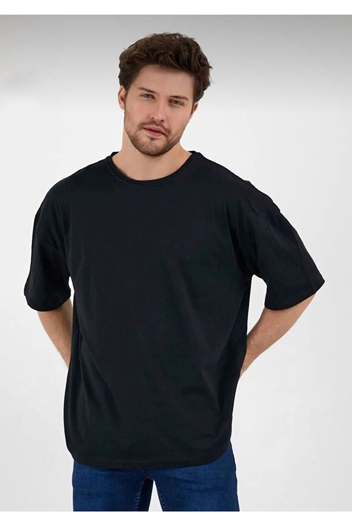 Erkek Oversize Pamuklu Bisiklet Yaka Kısa Kollu T-shirt