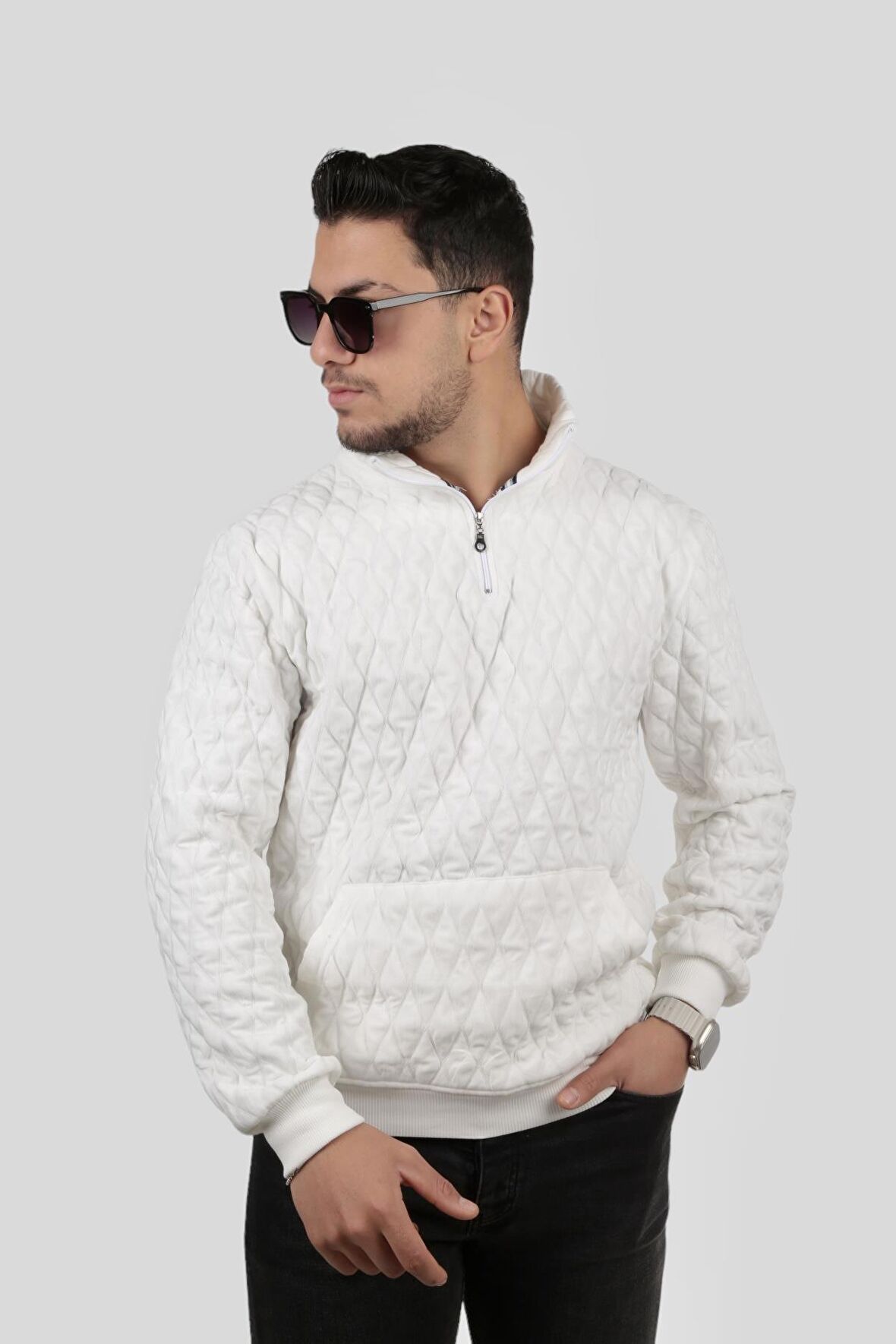 Miron Beyaz Kapitone Detaylı Yarım Fermuarlı Regular Fit Sweatshirt