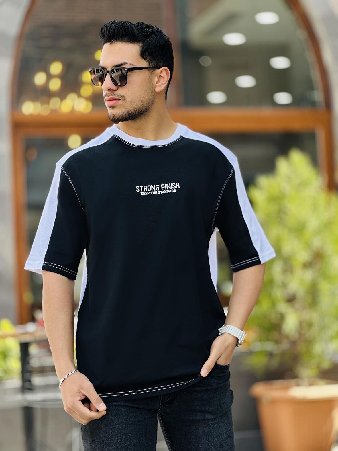 Miron Siyah Beyaz Strong Finish Baskılı Oversize Kısa Kolu Tişört