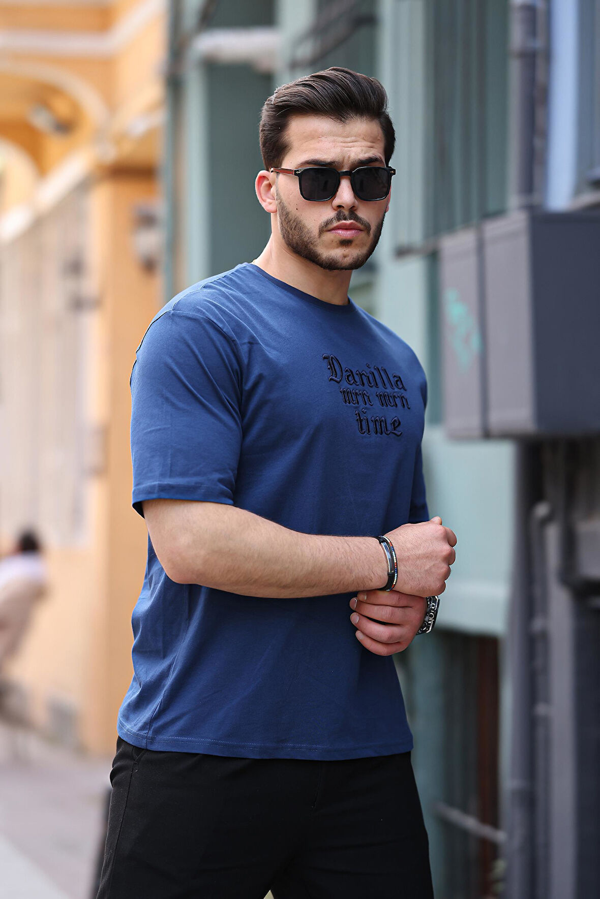Miron Lacivert Ön Arka Nakışlı Oversize Kısa Kollu Tişört- 2422